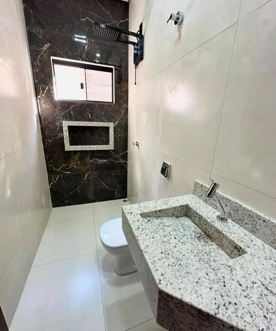 Foto 3 de Casa com 3 quartos à venda, 93m2 em Jardim Bougainville, Sinop - MT