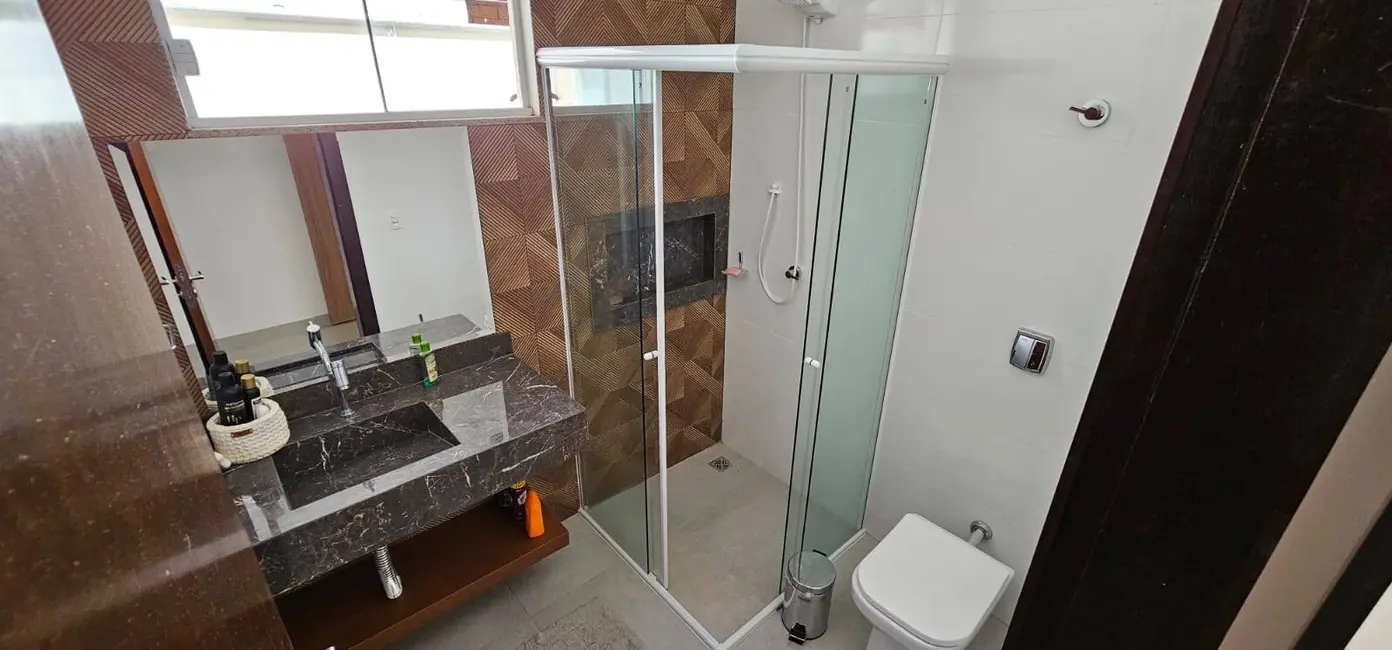 Casa com 3 quartos à venda, 318m2 em Sinop - MT - imagem 9 Foto 9 de Casa com 3 quartos à venda, 318m2 em Sinop - MT