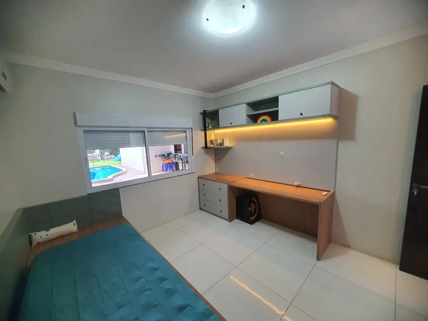 Casa com 3 quartos à venda, 171m2 em Jardim Paraíso, Sinop - MT - imagem 8 Foto 8 de Casa com 3 quartos à venda, 171m2 em Jardim Paraíso, Sinop - MT