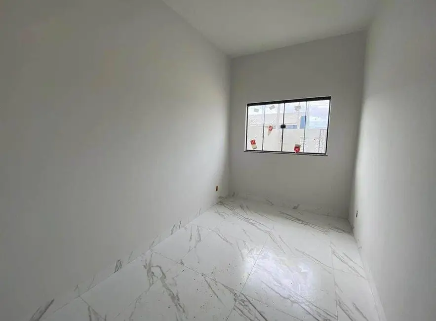 Casa com 2 quartos à venda, 55m2 em Residencial Buritis, Sinop - MT - imagem 3 Foto 3 de Casa com 2 quartos à venda, 55m2 em Residencial Buritis, Sinop - MT