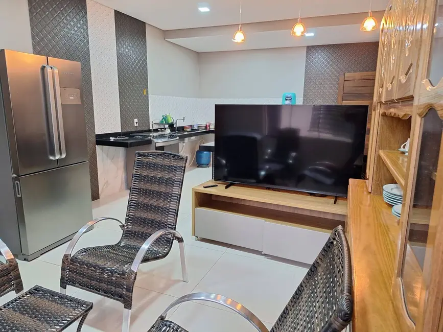 Foto 6 de Casa com 3 quartos à venda, 193m2 em Jardim das Nações, Sinop - MT