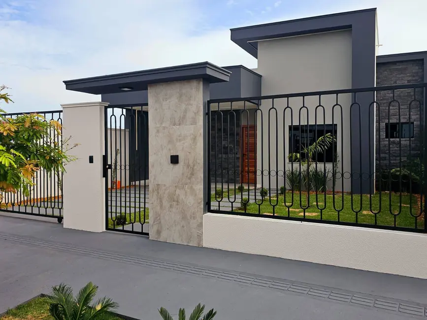 Casa com 3 quartos à venda, 309m2 em Sinop - MT - imagem 6 Foto 6 de Casa com 3 quartos à venda, 309m2 em Sinop - MT