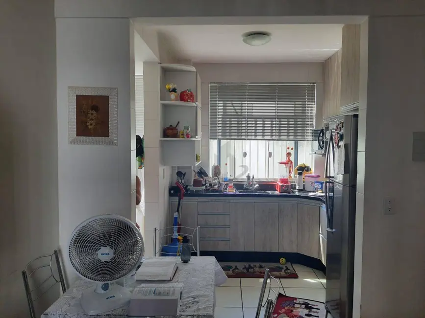 Apartamento com 2 quartos à venda, 58m2 em Voldac, Volta Redonda - RJ - imagem 3 Foto 3 de Apartamento com 2 quartos à venda, 58m2 em Voldac, Volta Redonda - RJ