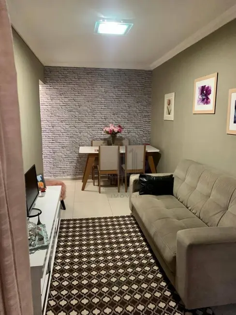 Casa com 4 quartos à venda, 100m2 em Jardim Vila Rica - Tiradentes, Volta Redonda - RJ - imagem 4 Foto 4 de Casa com 4 quartos à venda, 100m2 em Jardim Vila Rica - Tiradentes, Volta Redonda - RJ