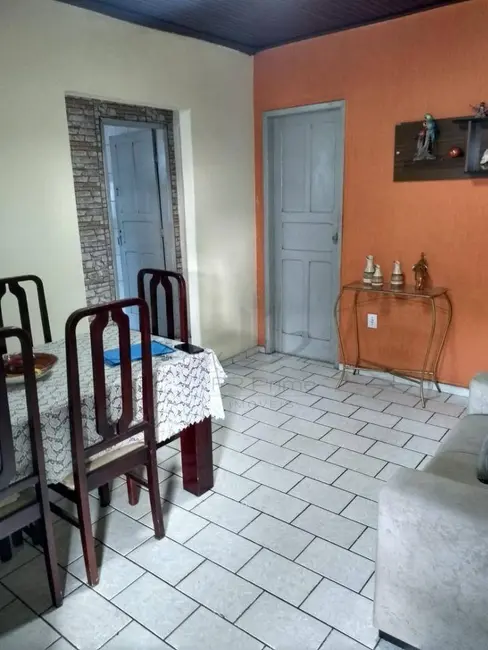 Foto 2 de Apartamento com 2 quartos à venda, 70m2 em Centro, Volta Redonda - RJ