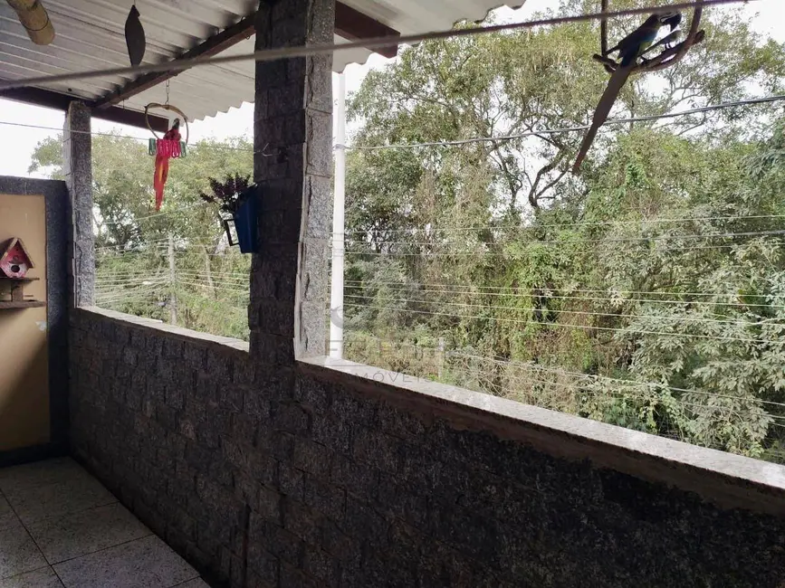 Casa com 3 quartos à venda, 130m2 em Barra Do Pirai - RJ - imagem 6 Foto 6 de Casa com 3 quartos à venda, 130m2 em Barra Do Pirai - RJ