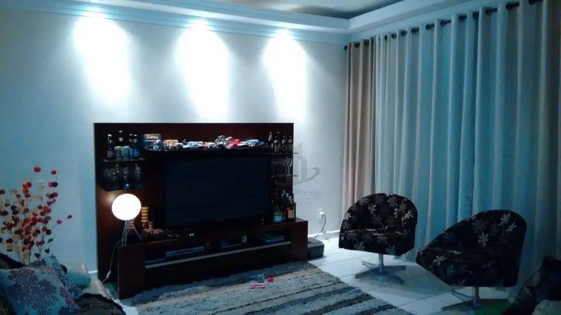 Foto 7 de Casa com 2 quartos à venda, 160m2 em Niterói, Volta Redonda - RJ