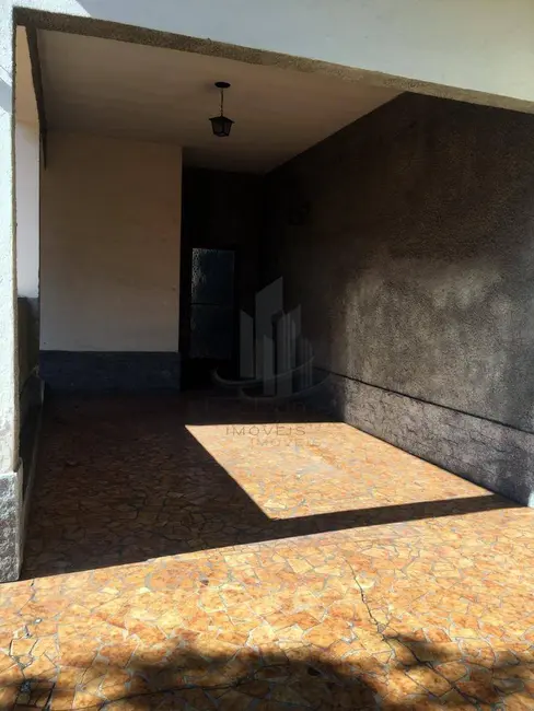 Casa com 3 quartos à venda, 200m2 em Vila Santa Cecília, Volta Redonda - RJ - imagem 6 Foto 6 de Casa com 3 quartos à venda, 200m2 em Vila Santa Cecília, Volta Redonda - RJ