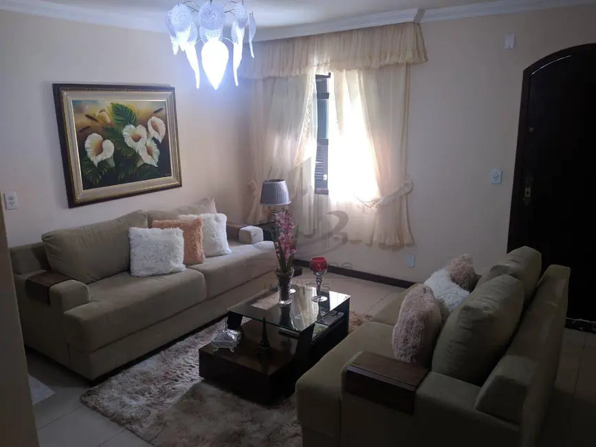 Casa com 2 quartos à venda, 150m2 em Jardim Belvedere, Volta Redonda - RJ - imagem 5 Foto 5 de Casa com 2 quartos à venda, 150m2 em Jardim Belvedere, Volta Redonda - RJ