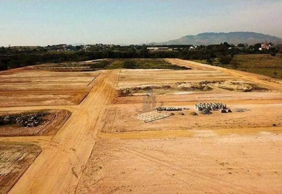 Terreno / Lote à venda, 160m2 em Resende - RJ - imagem 4 Foto 4 de Terreno / Lote à venda, 160m2 em Resende - RJ