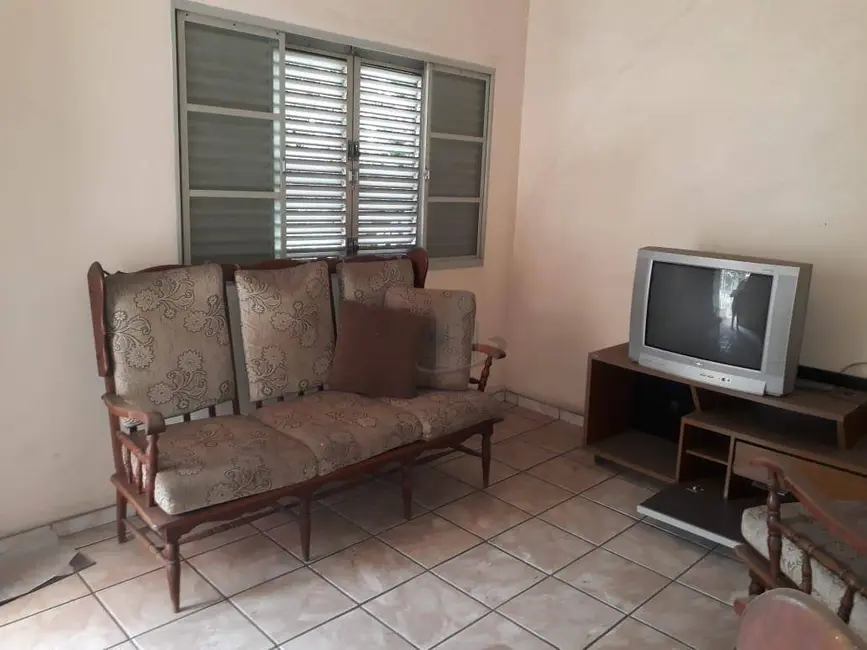 Foto 1 de Casa com 6 quartos à venda, 600m2 em Retiro, Volta Redonda - RJ