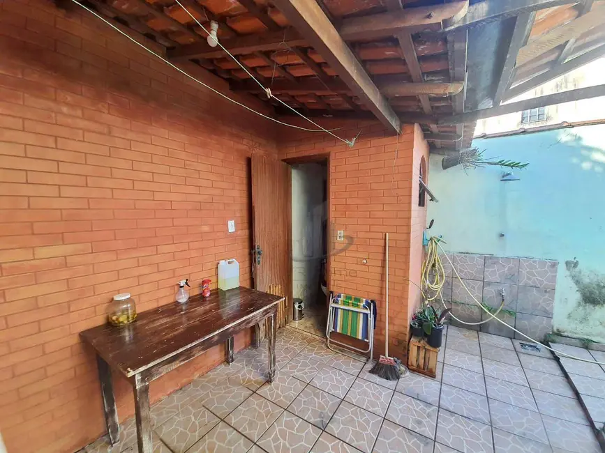 Foto 9 de Casa com 2 quartos à venda, 200m2 em Jardim Vila Rica - Tiradentes, Volta Redonda - RJ