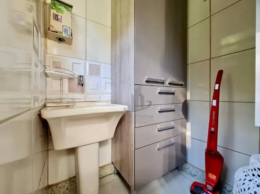 Apartamento com 3 quartos à venda, 208m2 em São Sebastião, Barra Mansa - RJ - imagem 5 Foto 5 de Apartamento com 3 quartos à venda, 208m2 em São Sebastião, Barra Mansa - RJ