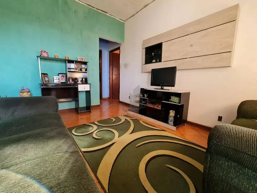 Foto 1 de Casa com 3 quartos à venda, 220m2 em Centro, Pinheiral - RJ