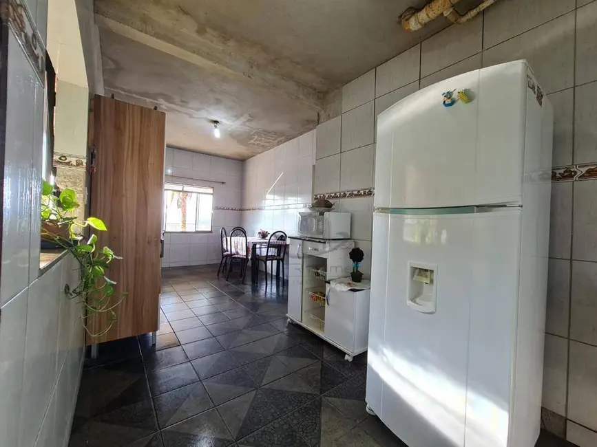 Casa com 3 quartos à venda, 220m2 em Centro, Pinheiral - RJ - imagem 5 Foto 5 de Casa com 3 quartos à venda, 220m2 em Centro, Pinheiral - RJ