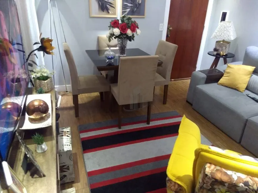 Foto 2 de Apartamento com 2 quartos à venda, 44m2 em Água Limpa, Volta Redonda - RJ