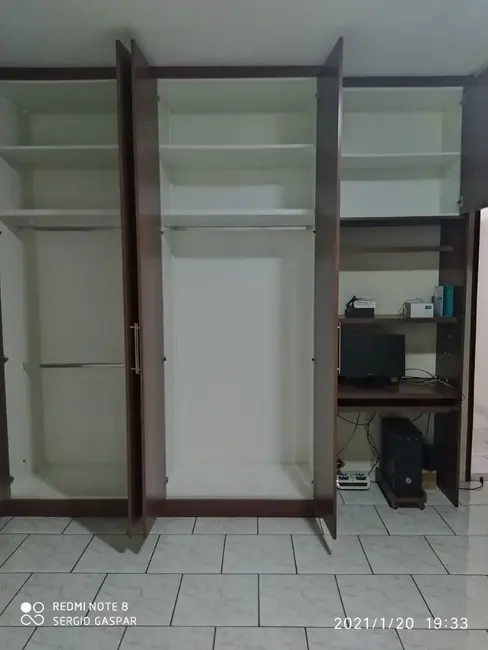 Casa com 3 quartos à venda, 202m2 em Aero Clube, Volta Redonda - RJ - imagem 4 Foto 4 de Casa com 3 quartos à venda, 202m2 em Aero Clube, Volta Redonda - RJ