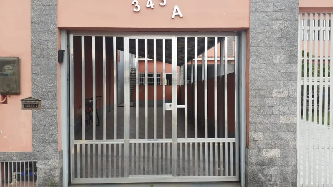 Casa com 3 quartos à venda, 202m2 em Aero Clube, Volta Redonda - RJ - imagem 9 Foto 9 de Casa com 3 quartos à venda, 202m2 em Aero Clube, Volta Redonda - RJ