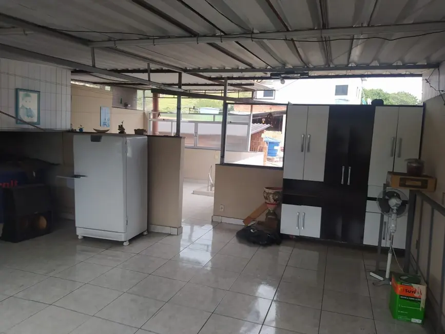Foto 7 de Casa com 3 quartos à venda, 567m2 em São Geraldo, Volta Redonda - RJ