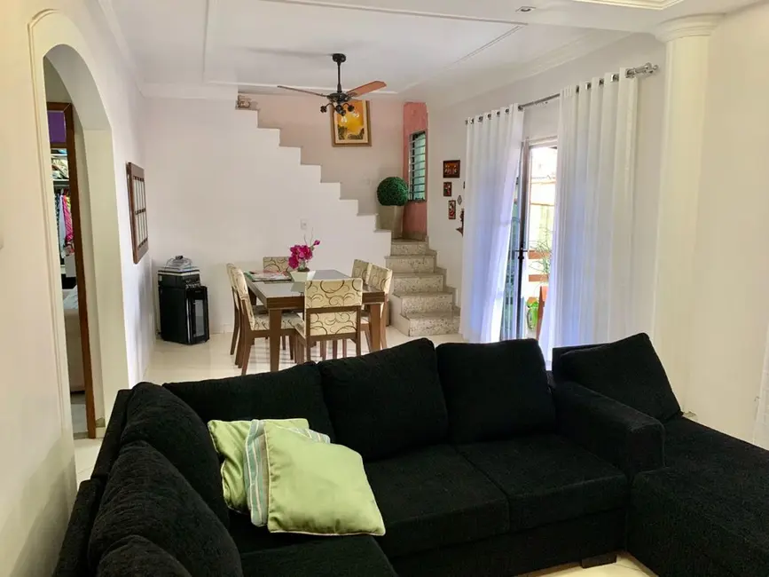 Foto 1 de Casa com 3 quartos à venda, 300m2 em Jardim Cidade do Aço, Volta Redonda - RJ
