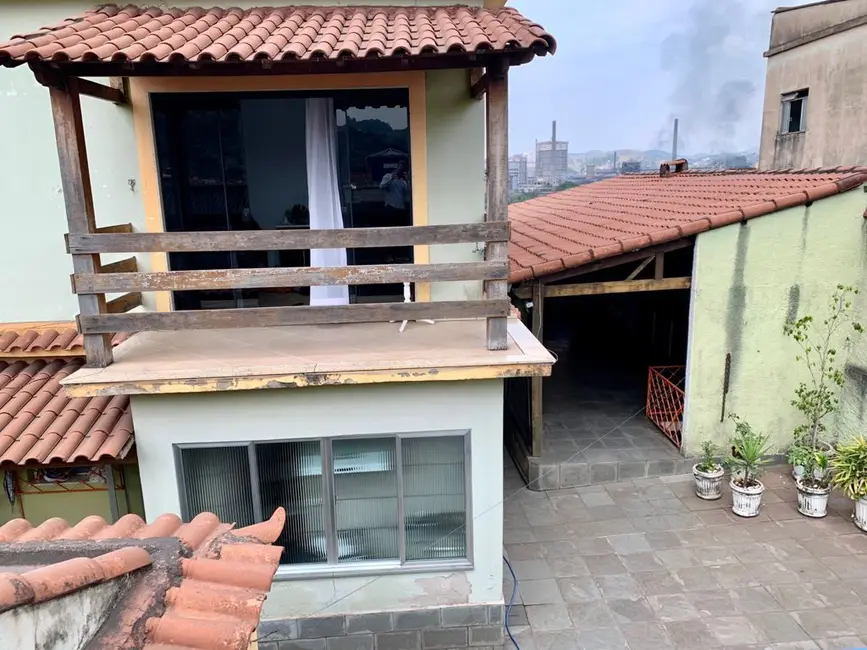 Casa com 3 quartos à venda, 300m2 em Jardim Cidade do Aço, Volta Redonda - RJ - imagem 6 Foto 6 de Casa com 3 quartos à venda, 300m2 em Jardim Cidade do Aço, Volta Redonda - RJ