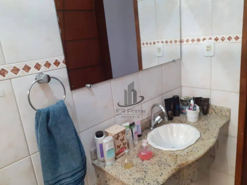 Casa com 3 quartos à venda, 100m2 em Jardim do Sol, Resende - RJ - imagem 4 Foto 4 de Casa com 3 quartos à venda, 100m2 em Jardim do Sol, Resende - RJ