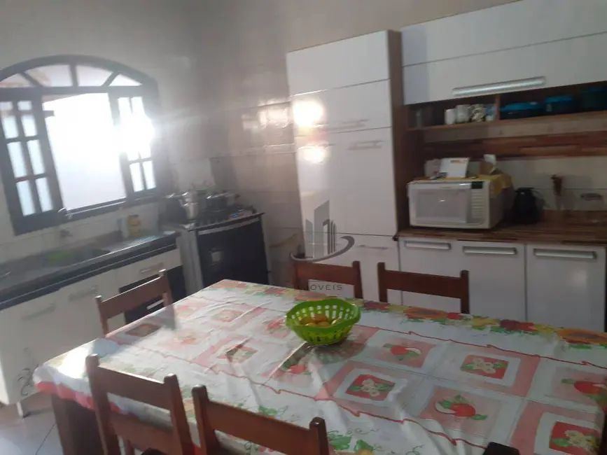 Casa com 3 quartos à venda, 100m2 em Jardim do Sol, Resende - RJ - imagem 8 Foto 8 de Casa com 3 quartos à venda, 100m2 em Jardim do Sol, Resende - RJ