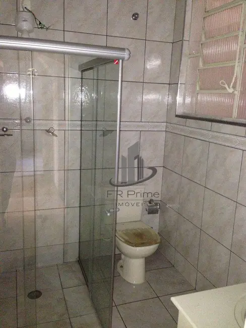Casa com 4 quartos à venda, 292m2 em São Luís, Volta Redonda - RJ - imagem 4 Foto 4 de Casa com 4 quartos à venda, 292m2 em São Luís, Volta Redonda - RJ