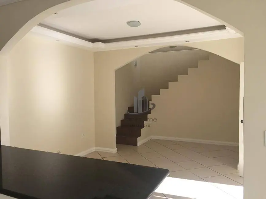 Foto 1 de Casa com 6 quartos à venda, 336m2 em Pinheiral - RJ