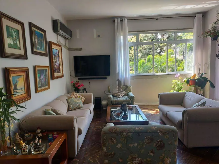 Apartamento com 3 quartos à venda, 200m2 em Laranjal, Volta Redonda - RJ - imagem 3 Foto 3 de Apartamento com 3 quartos à venda, 200m2 em Laranjal, Volta Redonda - RJ