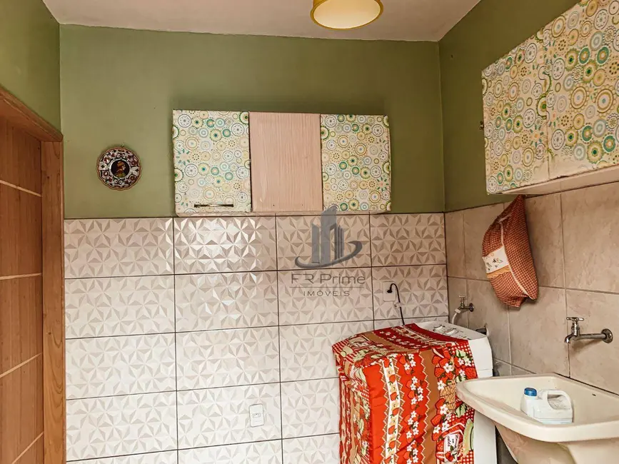 Casa com 3 quartos à venda, 276m2 em Vila Santa Cecília, Volta Redonda - RJ - imagem 4 Foto 4 de Casa com 3 quartos à venda, 276m2 em Vila Santa Cecília, Volta Redonda - RJ