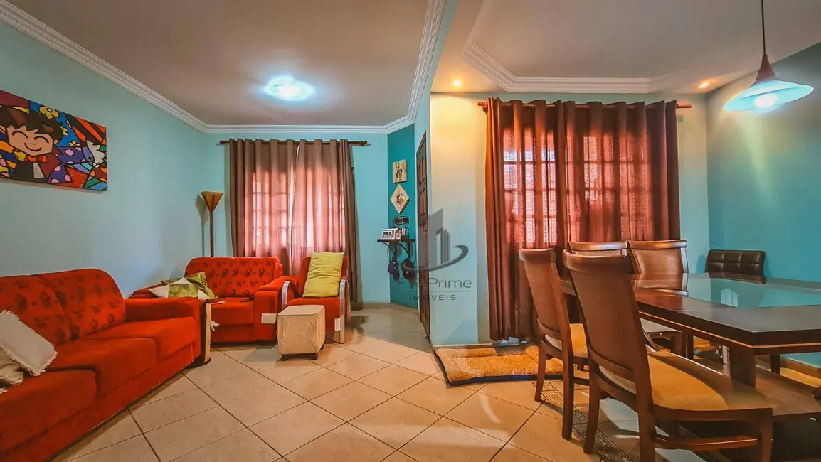 Foto 1 de Casa com 3 quartos à venda, 336m2 em Jardim Amália, Volta Redonda - RJ