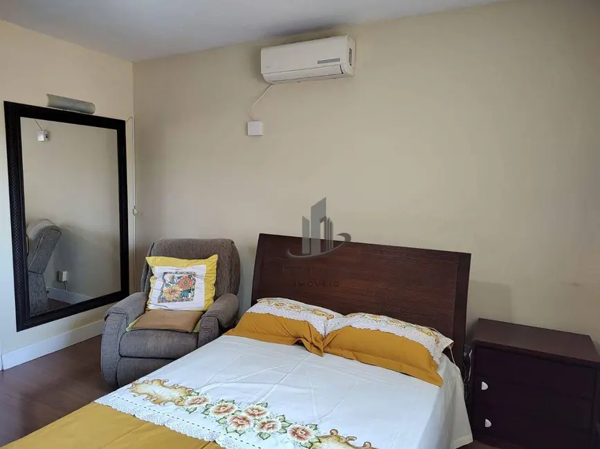 Foto 1 de Casa de Condomínio com 3 quartos à venda, 127m2 em Jardim Belvedere, Volta Redonda - RJ