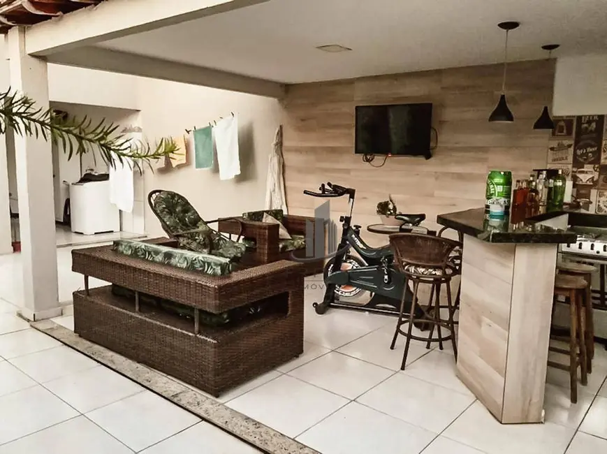 Casa de Condomínio com 3 quartos à venda, 213m2 em Jardim Belvedere, Volta Redonda - RJ - imagem 8 Foto 8 de Casa de Condomínio com 3 quartos à venda, 213m2 em Jardim Belvedere, Volta Redonda - RJ