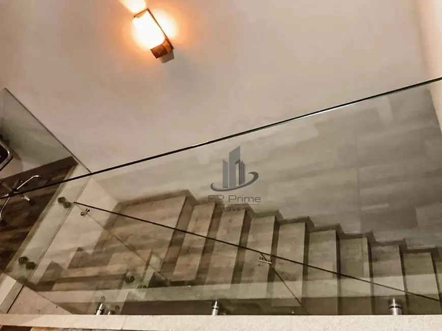 Casa de Condomínio com 3 quartos à venda, 213m2 em Jardim Belvedere, Volta Redonda - RJ - imagem 4 Foto 4 de Casa de Condomínio com 3 quartos à venda, 213m2 em Jardim Belvedere, Volta Redonda - RJ
