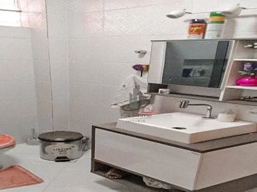 Apartamento com 3 quartos à venda, 123m2 em Ano Bom, Barra Mansa - RJ - imagem 5 Foto 5 de Apartamento com 3 quartos à venda, 123m2 em Ano Bom, Barra Mansa - RJ