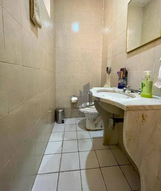 Casa com 3 quartos à venda, 405m2 em Jardim Suíça, Volta Redonda - RJ - imagem 3 Foto 3 de Casa com 3 quartos à venda, 405m2 em Jardim Suíça, Volta Redonda - RJ
