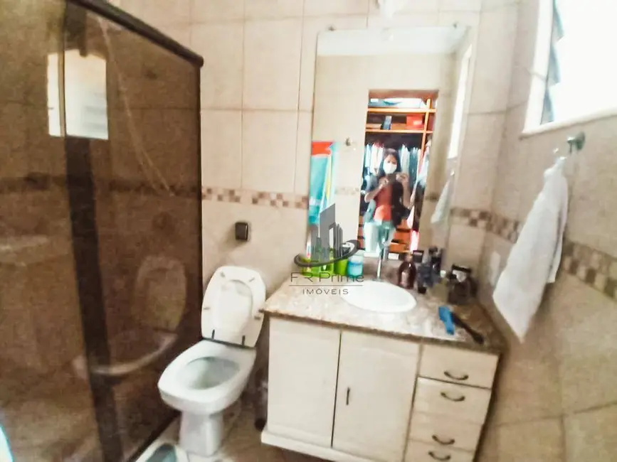 Apartamento com 3 quartos à venda, 149m2 em Jardim Amália, Volta Redonda - RJ - imagem 9 Foto 9 de Apartamento com 3 quartos à venda, 149m2 em Jardim Amália, Volta Redonda - RJ