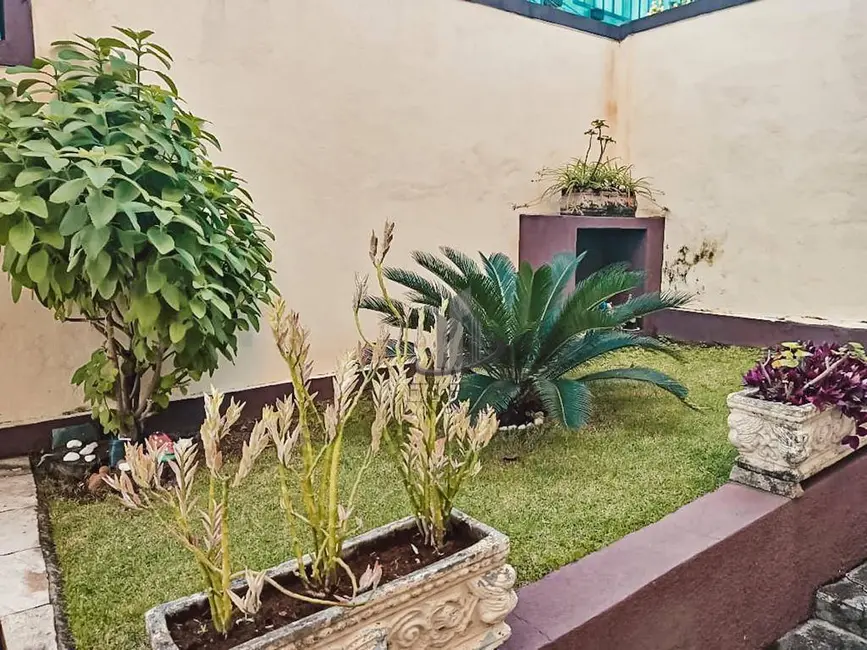 Apartamento com 3 quartos à venda, 149m2 em Jardim Amália, Volta Redonda - RJ - imagem 4 Foto 4 de Apartamento com 3 quartos à venda, 149m2 em Jardim Amália, Volta Redonda - RJ