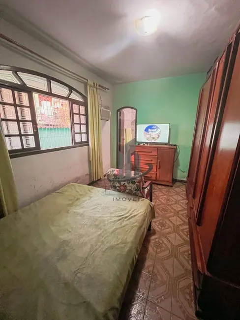 Casa com 3 quartos à venda, 360m2 em Ponte Alta, Volta Redonda - RJ - imagem 9 Foto 9 de Casa com 3 quartos à venda, 360m2 em Ponte Alta, Volta Redonda - RJ