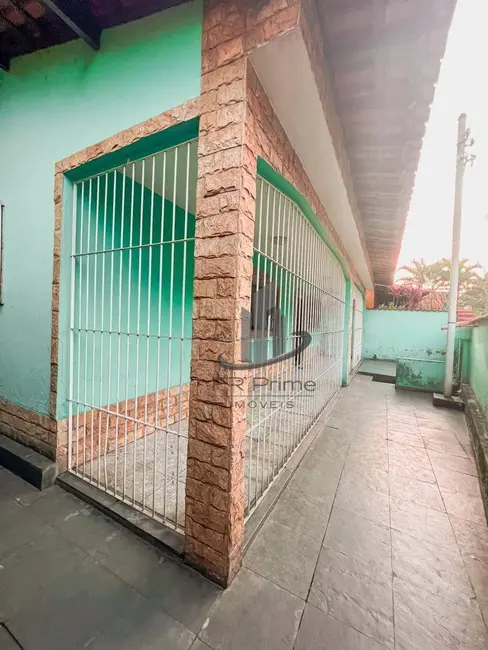 Casa com 3 quartos à venda, 360m2 em Ponte Alta, Volta Redonda - RJ - imagem 5 Foto 5 de Casa com 3 quartos à venda, 360m2 em Ponte Alta, Volta Redonda - RJ