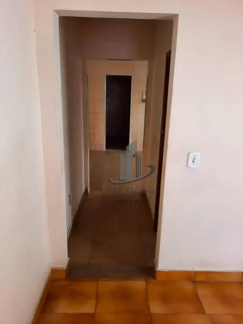 Casa com 3 quartos à venda, 201m2 em Sessenta, Volta Redonda - RJ - imagem 4 Foto 4 de Casa com 3 quartos à venda, 201m2 em Sessenta, Volta Redonda - RJ