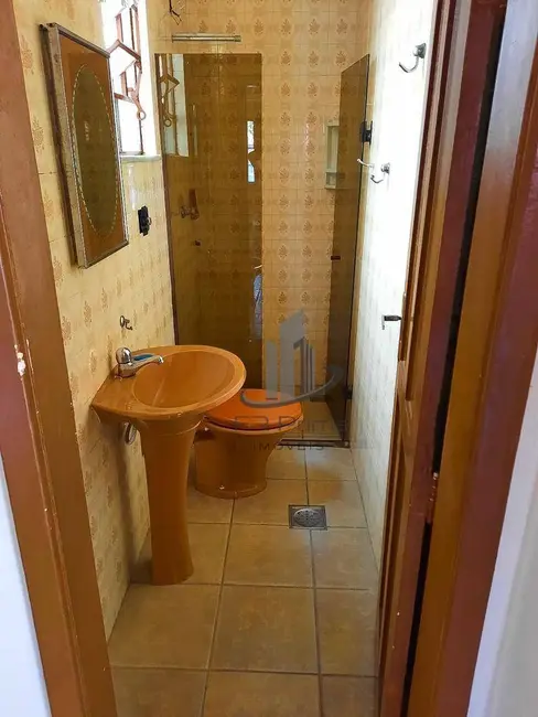 Foto 2 de Casa com 3 quartos à venda, 201m2 em Sessenta, Volta Redonda - RJ