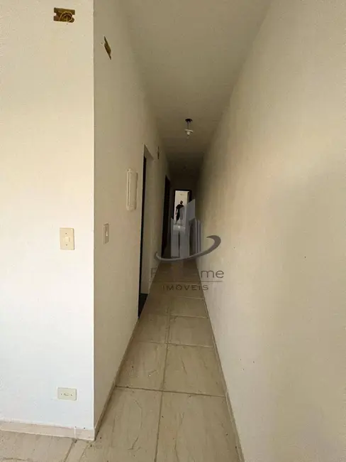 Casa com 2 quartos à venda, 300m2 em Roma, Volta Redonda - RJ - imagem 4 Foto 4 de Casa com 2 quartos à venda, 300m2 em Roma, Volta Redonda - RJ