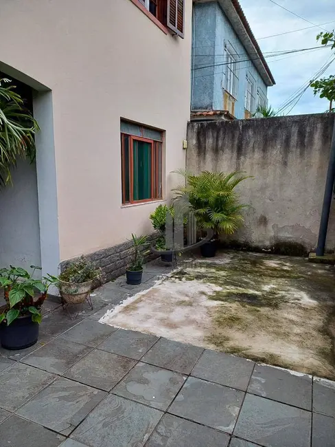 Casa com 4 quartos à venda, 375m2 em Vila Mury, Volta Redonda - RJ - imagem 4 Foto 4 de Casa com 4 quartos à venda, 375m2 em Vila Mury, Volta Redonda - RJ