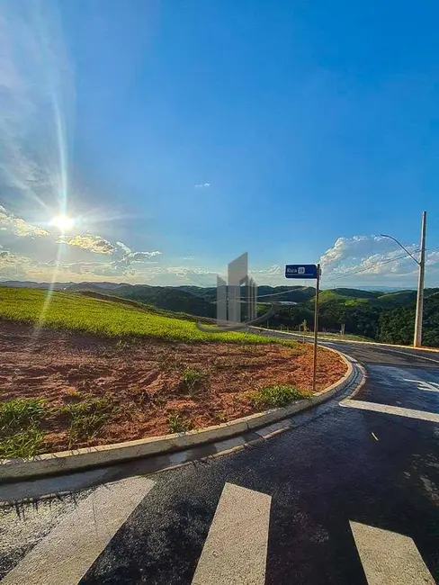 Terreno / Lote à venda, 271m2 em Casa de Pedra, Volta Redonda - RJ - imagem 6 Foto 6 de Terreno / Lote à venda, 271m2 em Casa de Pedra, Volta Redonda - RJ
