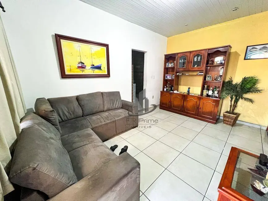 Casa com 3 quartos à venda, 200m2 em Vila Orlandelia, Barra Mansa - RJ - imagem 7 Foto 7 de Casa com 3 quartos à venda, 200m2 em Vila Orlandelia, Barra Mansa - RJ