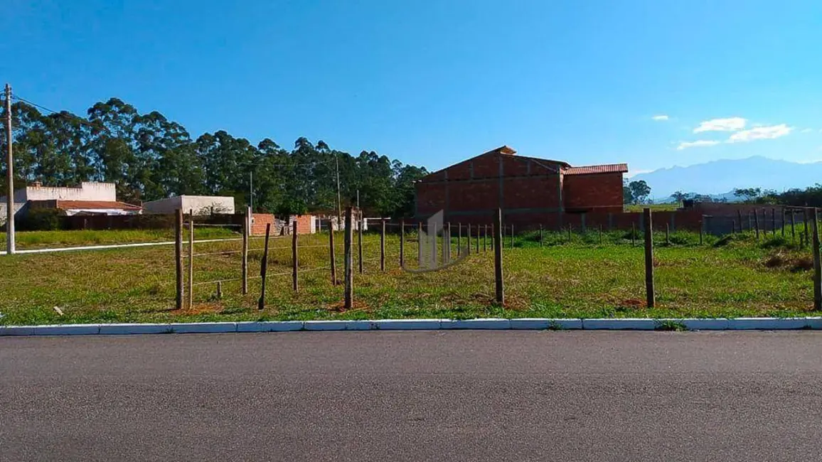 Terreno / Lote à venda, 450m2 em Porto Real - RJ - imagem 1 Foto 1 de Terreno / Lote à venda, 450m2 em Porto Real - RJ