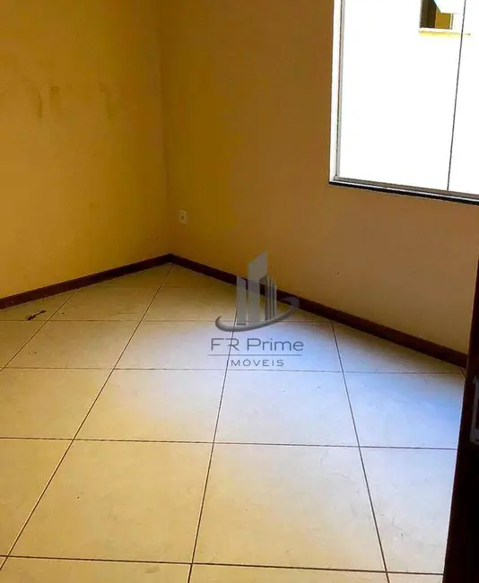 Casa com 2 quartos à venda, 168m2 em Roma, Volta Redonda - RJ - imagem 3 Foto 3 de Casa com 2 quartos à venda, 168m2 em Roma, Volta Redonda - RJ