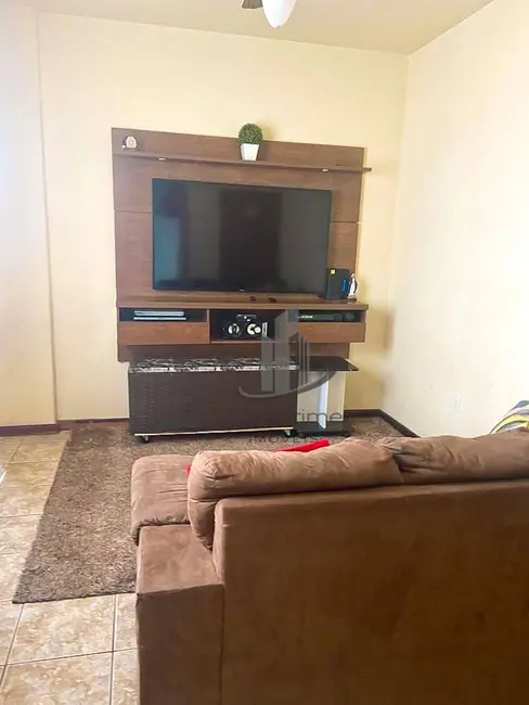 Foto 2 de Apartamento com 2 quartos à venda, 90m2 em Monte Castelo, Volta Redonda - RJ